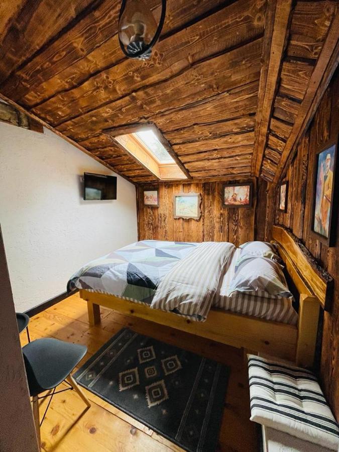 Cabana Vanatorului 8 Sohodol  Экстерьер фото